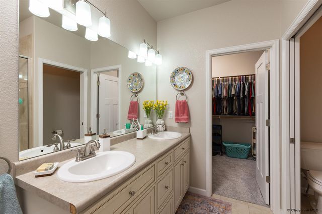 1328 JACK LN, Cheyenne, WY 82009