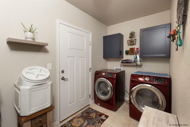 1328 JACK LN, Cheyenne, WY 82009