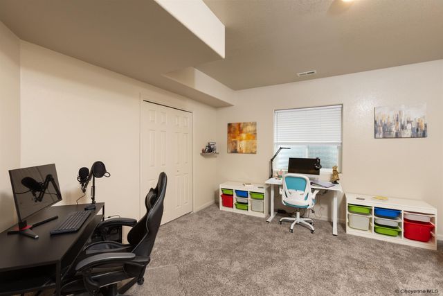 1328 JACK LN, Cheyenne, WY 82009