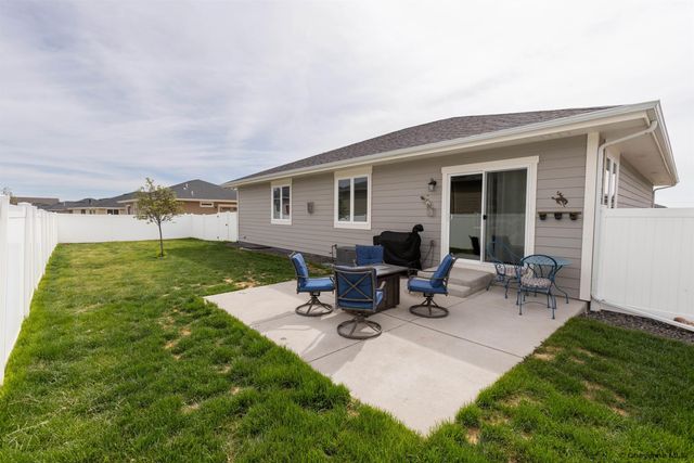 1328 JACK LN, Cheyenne, WY 82009