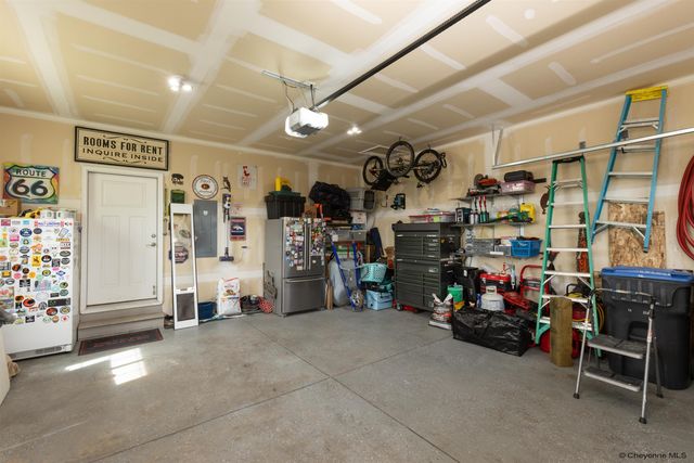 1328 JACK LN, Cheyenne, WY 82009
