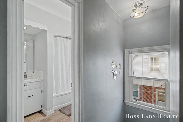 2302 Blaine Avenue SE, Grand Rapids, MI 49507