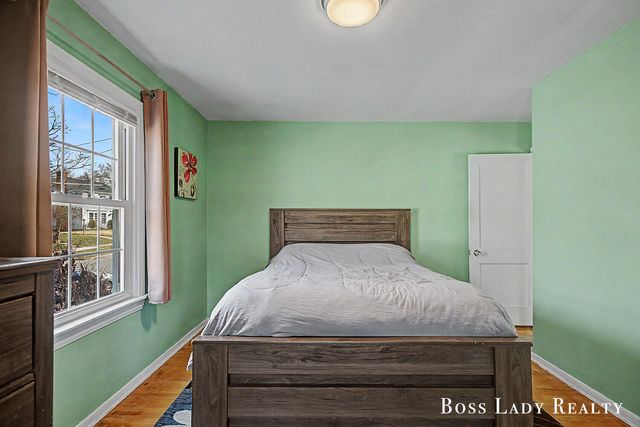 2302 Blaine Avenue SE, Grand Rapids, MI 49507