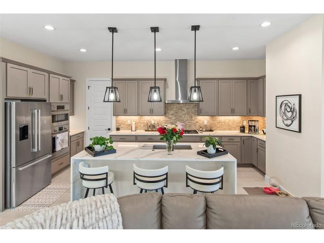 1881 Blossom Grove Dr, Windsor, CO 80550