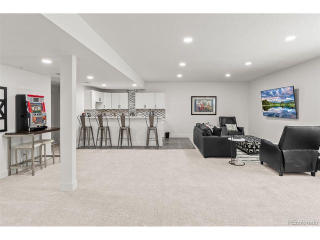 1881 Blossom Grove Dr, Windsor, CO 80550