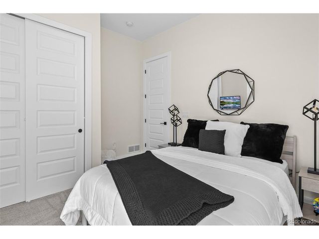 1881 Blossom Grove Dr, Windsor, CO 80550