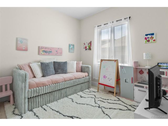 1881 Blossom Grove Dr, Windsor, CO 80550