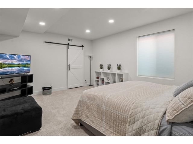 1881 Blossom Grove Dr, Windsor, CO 80550