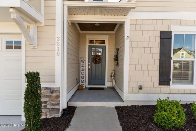 3819 Berkeley Court, Southport, NC 28461