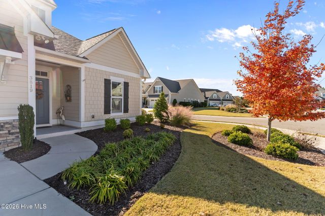 3819 Berkeley Court, Southport, NC 28461