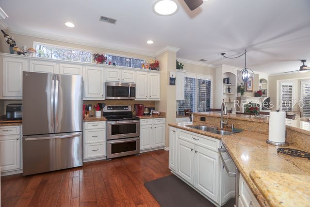 108 Hunley Ct, Bluffton, SC 29909