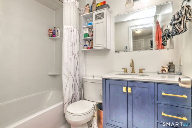 101 Hawkins Street, Derby, CT 06418