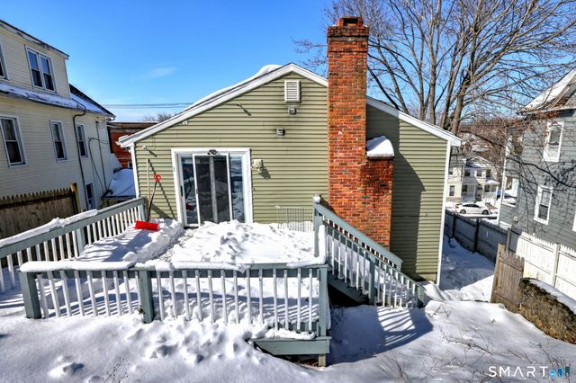 101 Hawkins Street, Derby, CT 06418