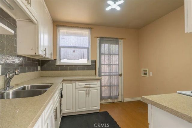 14300 S Ainsworth, Los Angeles, CA 90247