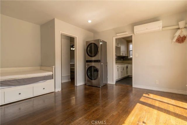 14300 S Ainsworth, Los Angeles, CA 90247