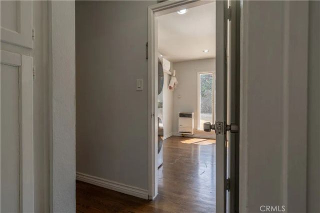 14300 S Ainsworth, Los Angeles, CA 90247