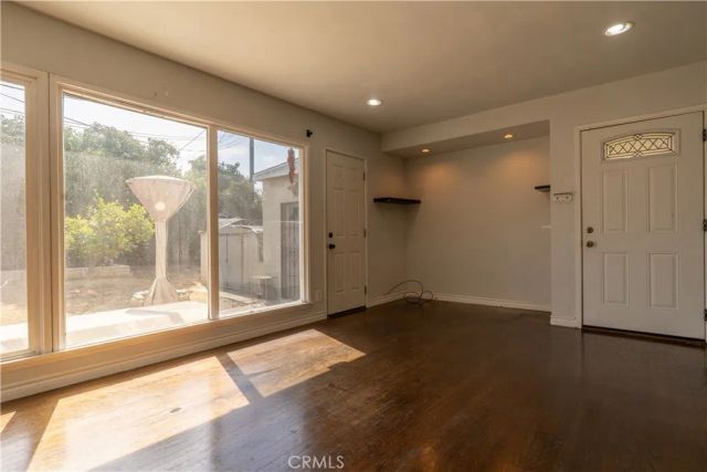 14300 S Ainsworth, Los Angeles, CA 90247