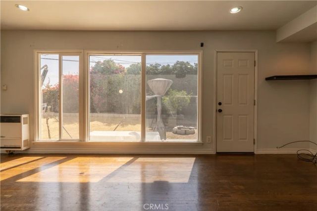 14300 S Ainsworth, Los Angeles, CA 90247