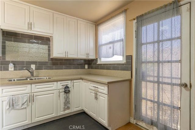 14300 S Ainsworth, Los Angeles, CA 90247