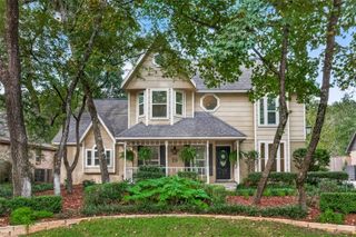 16 Mayfair Grove Court, The Woodlands, TX 77381