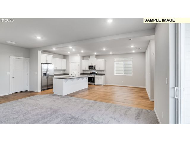 23783 Sw Pensacola Ter, Tualatin, OR 97062