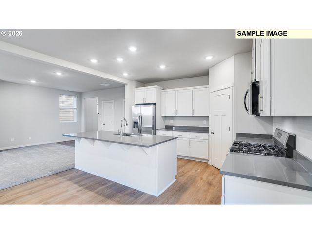 23783 Sw Pensacola Ter, Tualatin, OR 97062