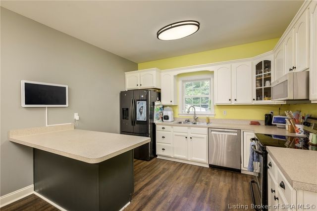 6172 Jacobs Ridge NE, Crandall, IN 47114