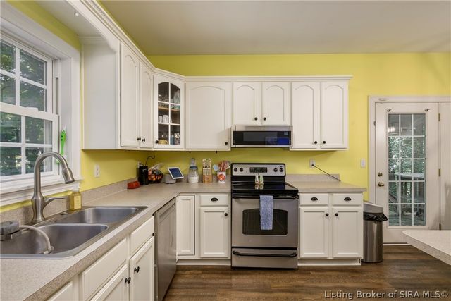 6172 Jacobs Ridge NE, Crandall, IN 47114