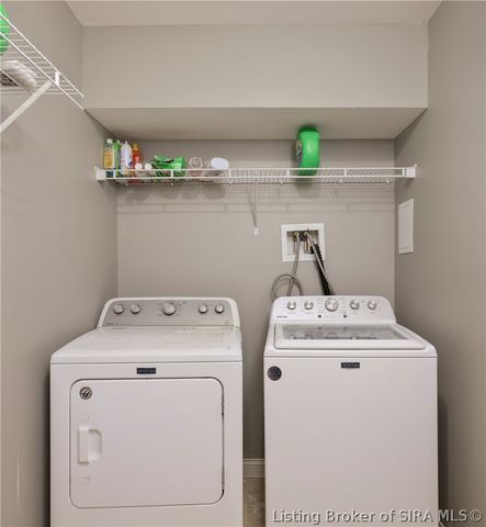 6172 Jacobs Ridge NE, Crandall, IN 47114