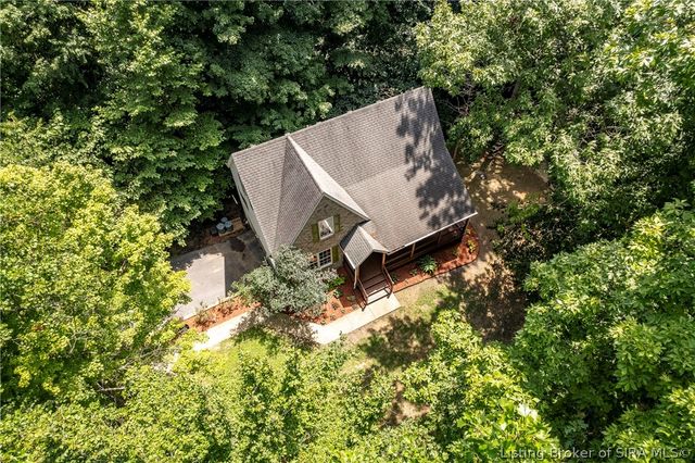 6172 Jacobs Ridge NE, Crandall, IN 47114