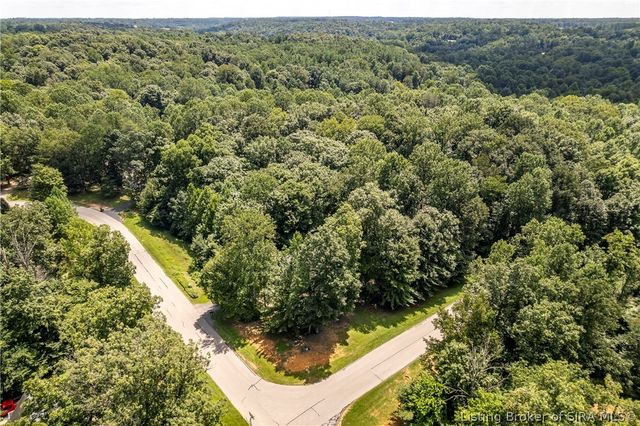 6172 Jacobs Ridge NE, Crandall, IN 47114