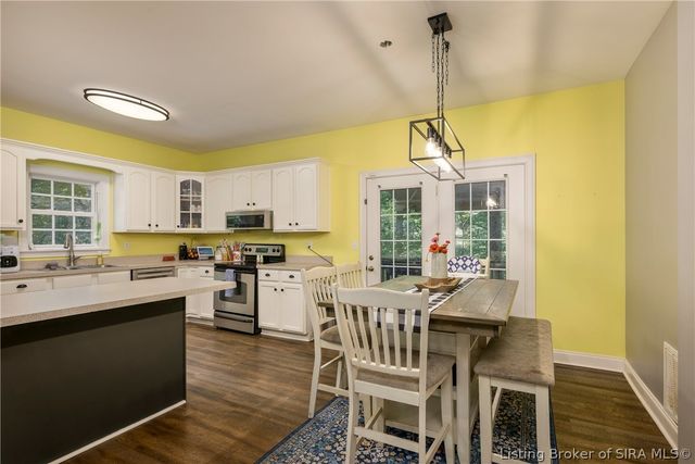 6172 Jacobs Ridge NE, Crandall, IN 47114