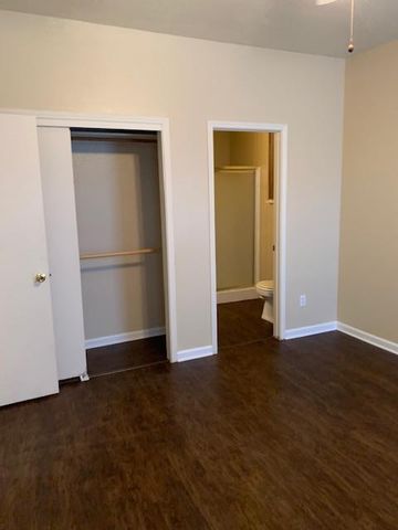 3003 WHISPER OAKS LN B, Georgetown, TX 78628