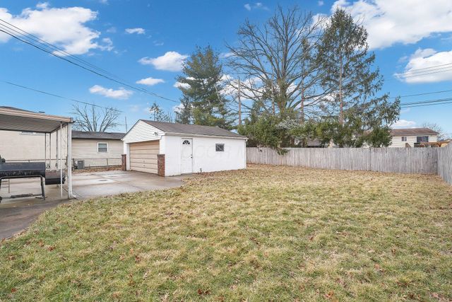 2447 Maybury Road, Columbus, OH 43232
