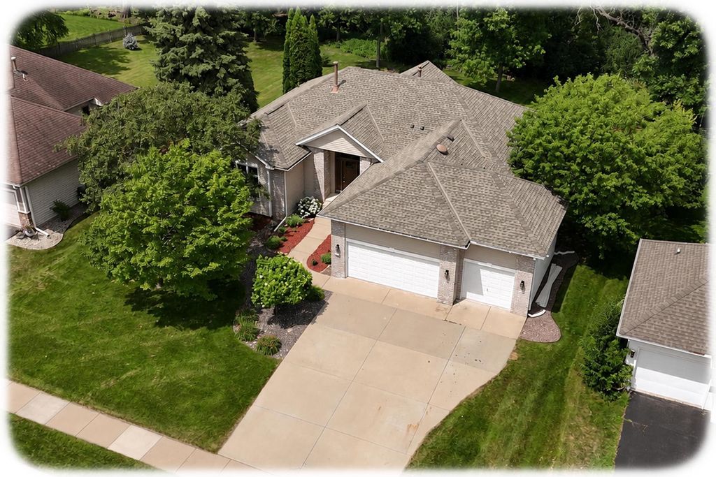9281 Tewsbury Gate N, Maple Grove, MN 55311 — exterior
