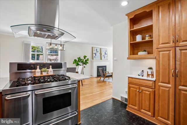 6700 HOPEWELL AVE, Springfield, VA 22151