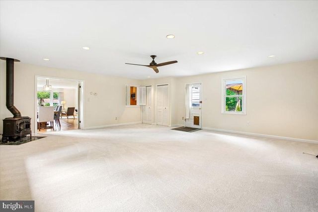 6700 HOPEWELL AVE, Springfield, VA 22151