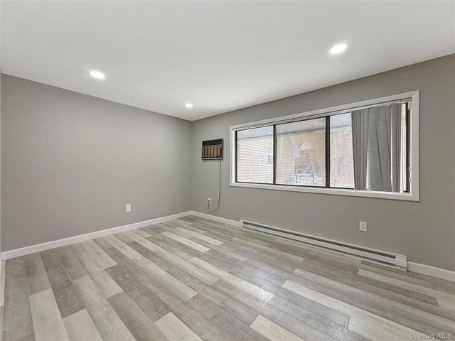 36 Peter Way, Kiamesha Lake, NY 12751