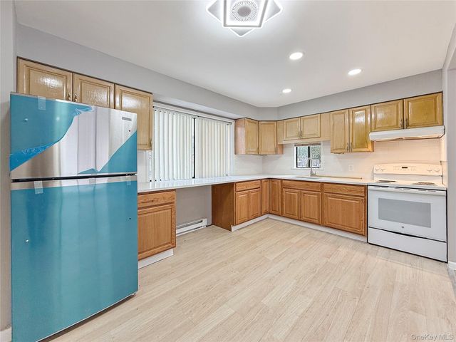 36 Peter Way, Kiamesha Lake, NY 12751