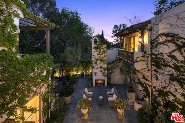 850 Muskingum Avenue, Pacific Palisades (los Angeles), CA 90272