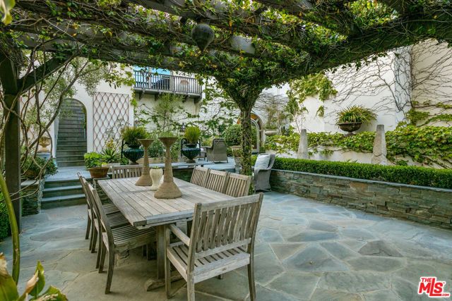 850 Muskingum Avenue, Pacific Palisades (los Angeles), CA 90272