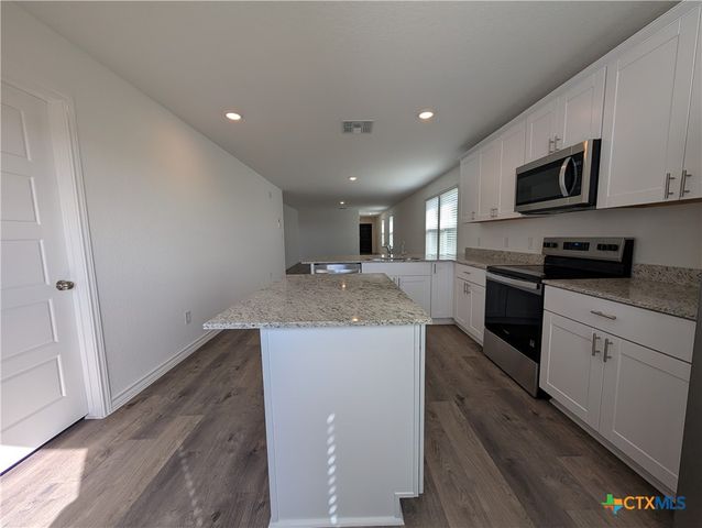 862 Bluegrass Point, New Braunfels, TX 78130