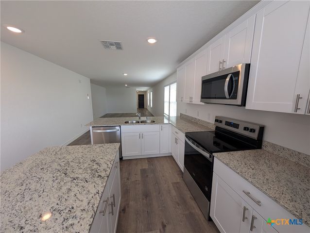 862 Bluegrass Point, New Braunfels, TX 78130