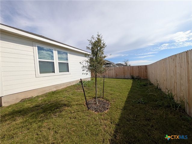 862 Bluegrass Point, New Braunfels, TX 78130