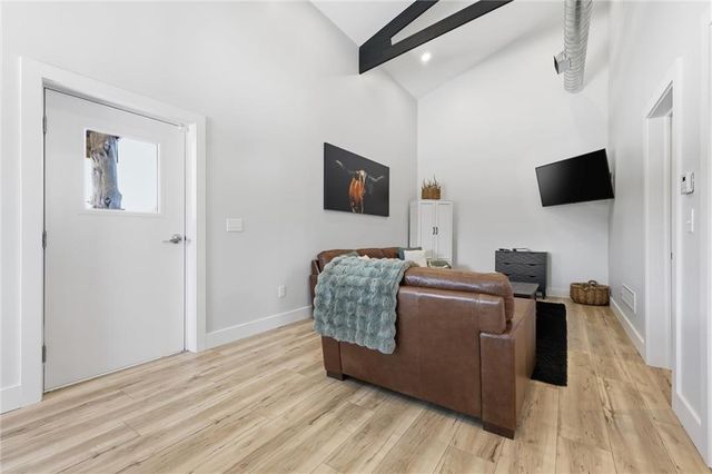 17115 E 215th Street, Peculiar, MO 64078