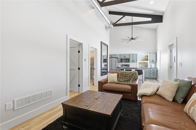 17115 E 215th Street, Peculiar, MO 64078