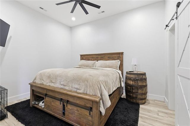 17115 E 215th Street, Peculiar, MO 64078