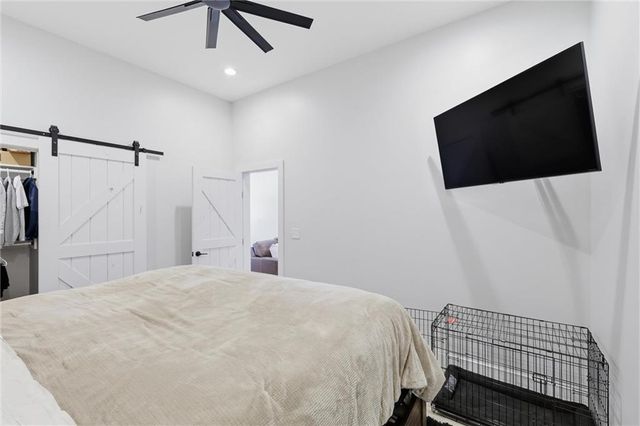 17115 E 215th Street, Peculiar, MO 64078