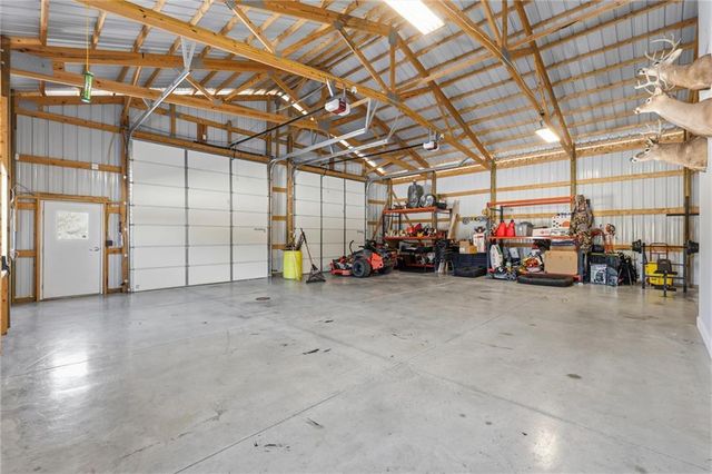 17115 E 215th Street, Peculiar, MO 64078