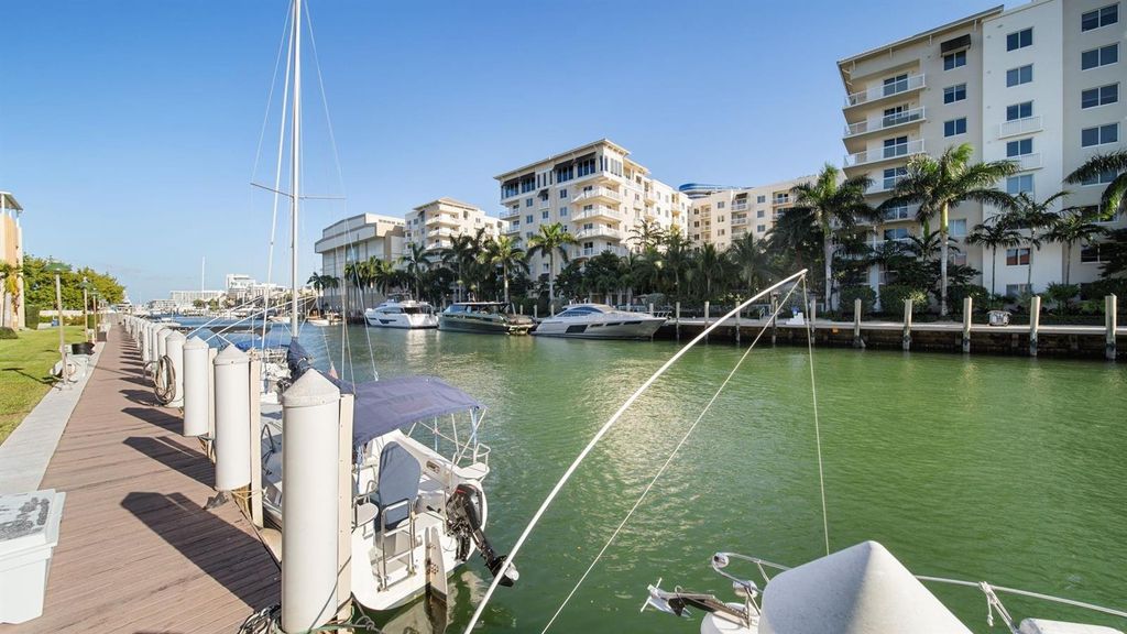 1700 SE 15TH Street 302, Fort Lauderdale, FL 33316